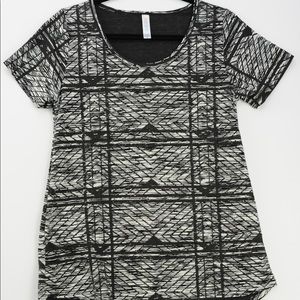 Lularoe Classic T. Size XS